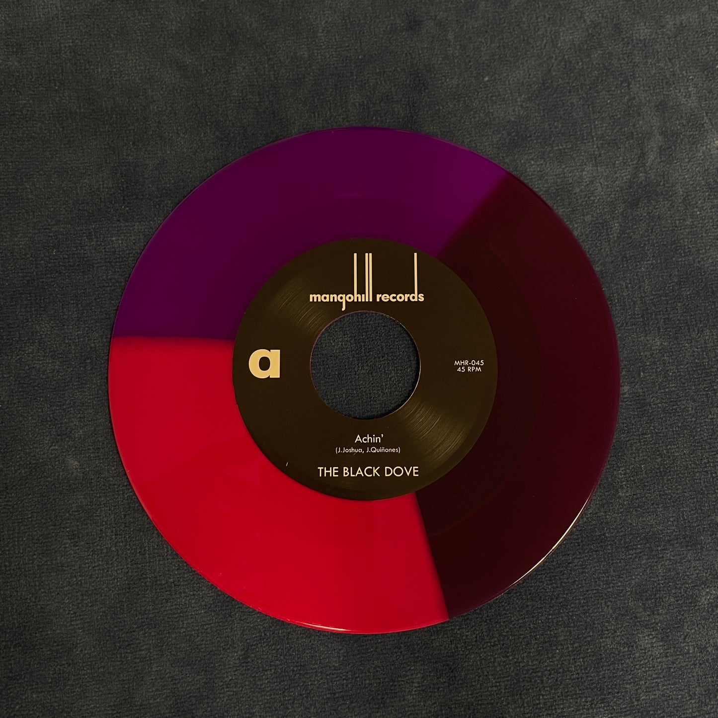 The Black Dove – Achin' / Your Love Is What The World Needs