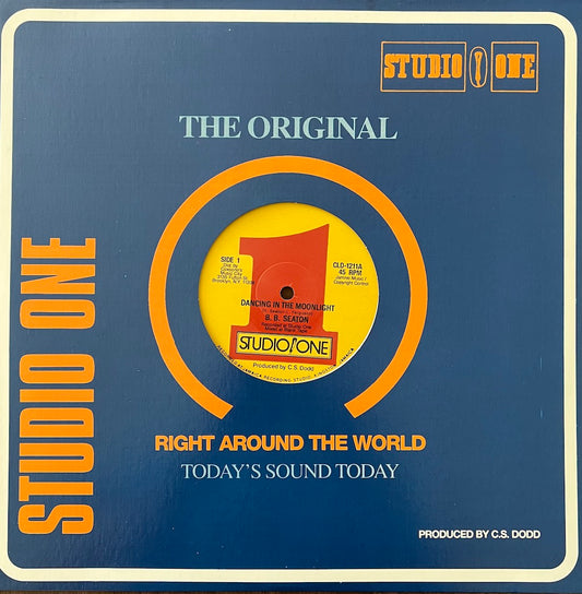 B. B. Seaton – Dancing In The Moonlight
